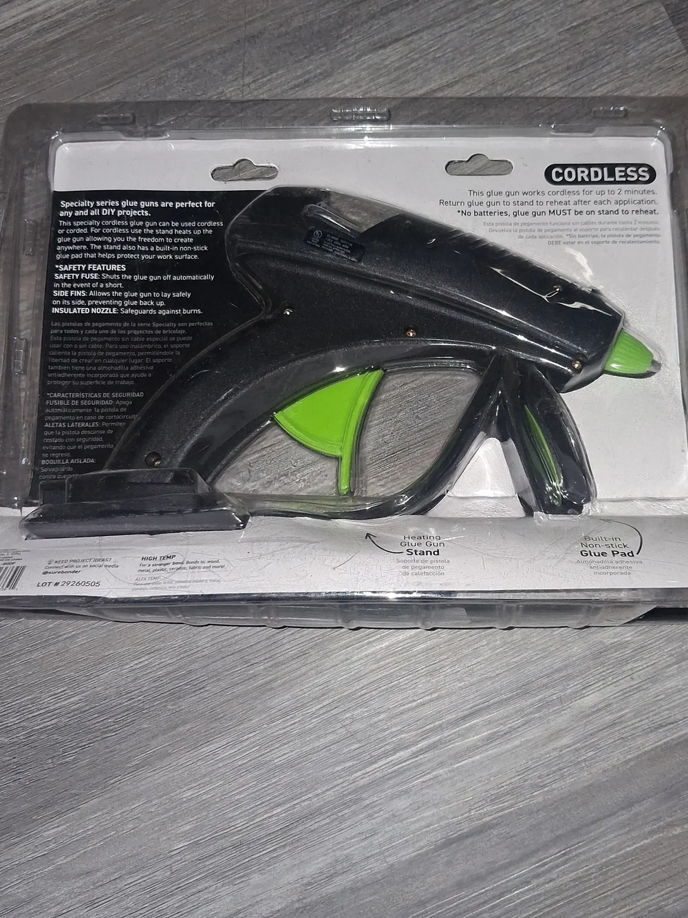 Cordless High-Temp Glue Gun in Black & Green